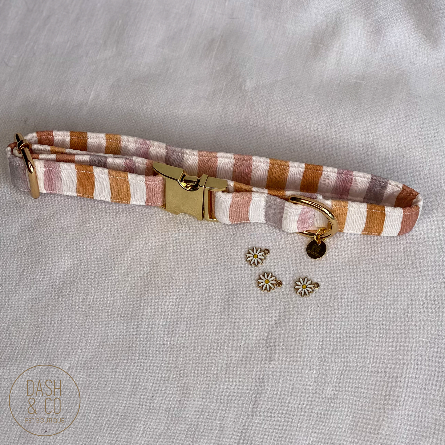 Daisy Collar Charm