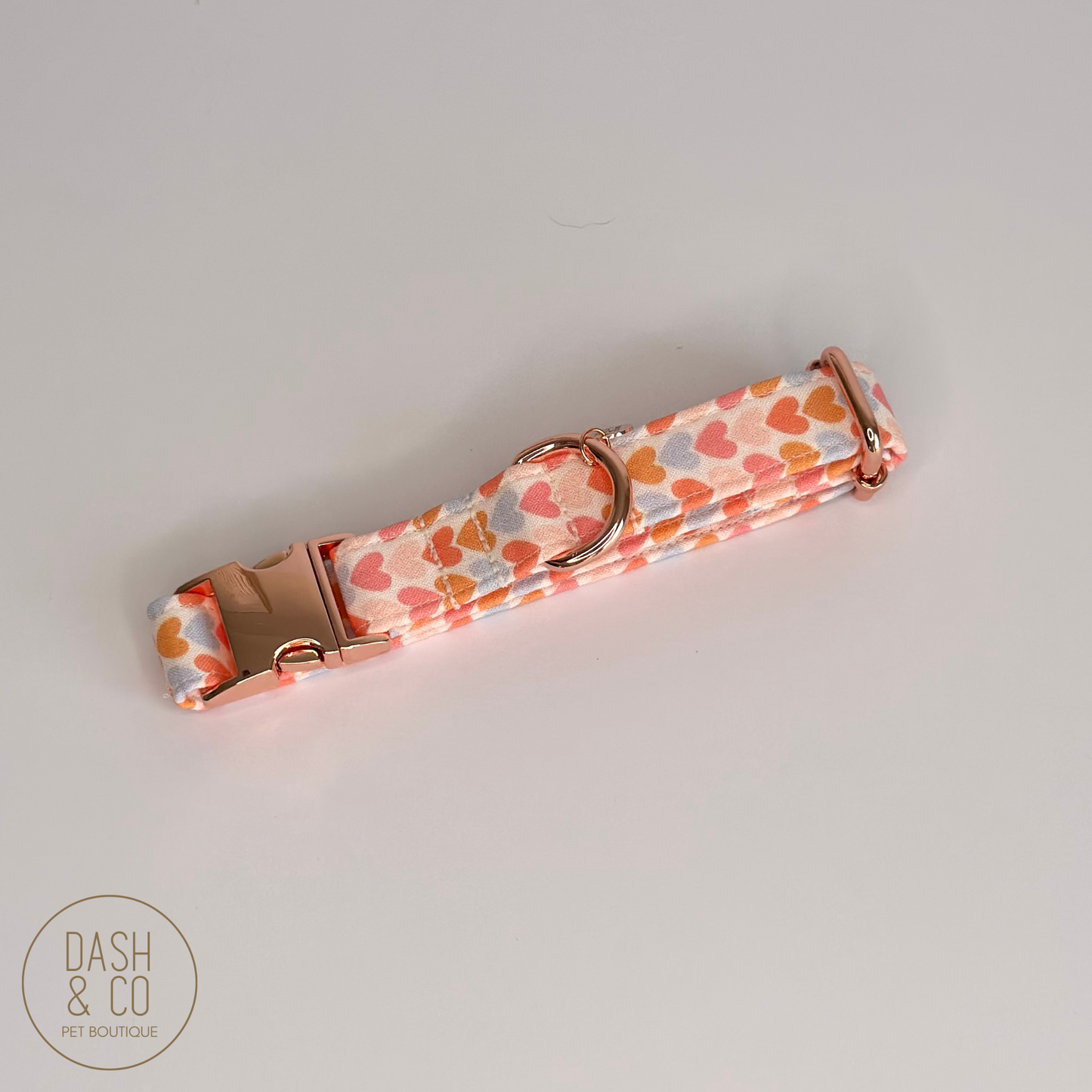 Sweetheart Collar