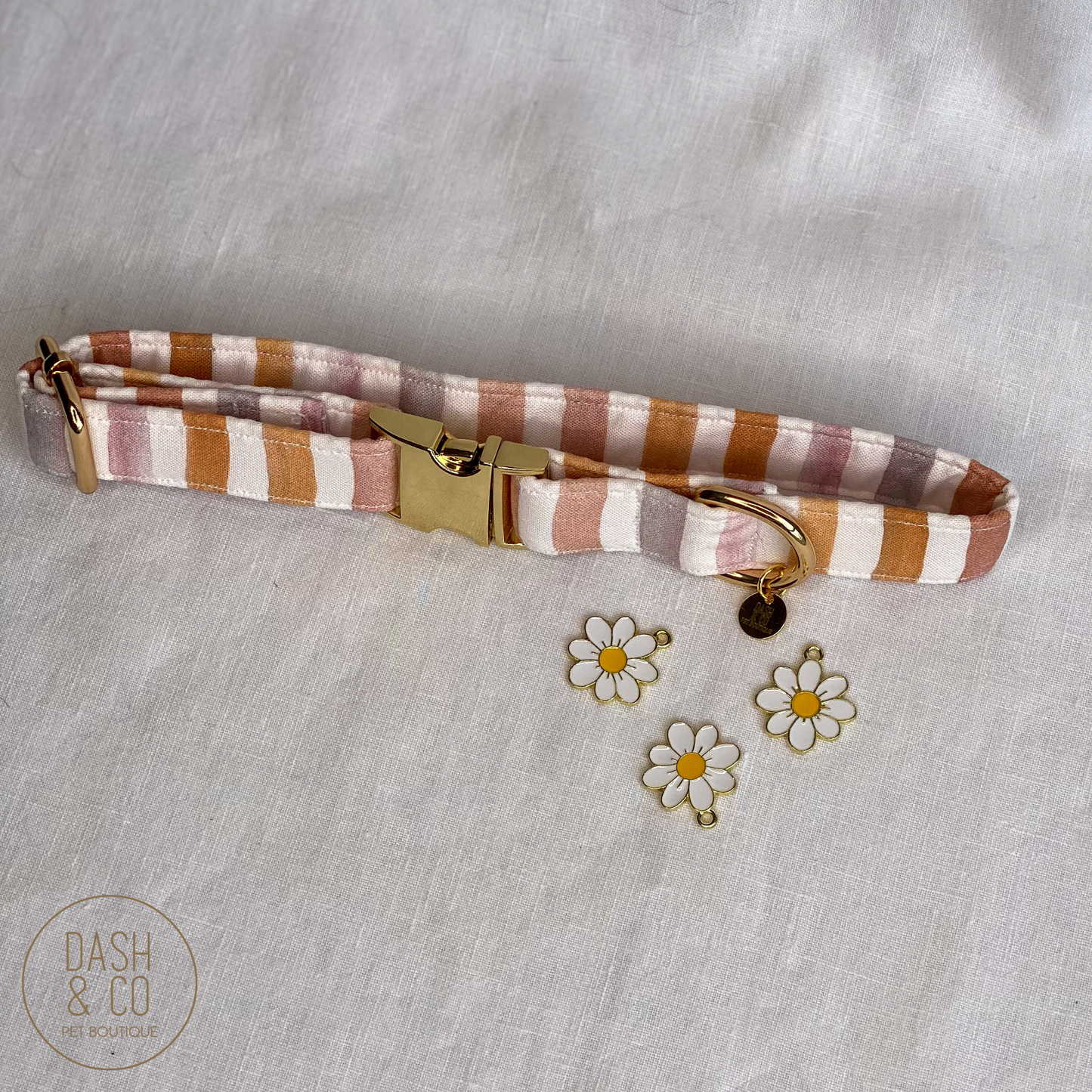 White Flower - Collar Charm