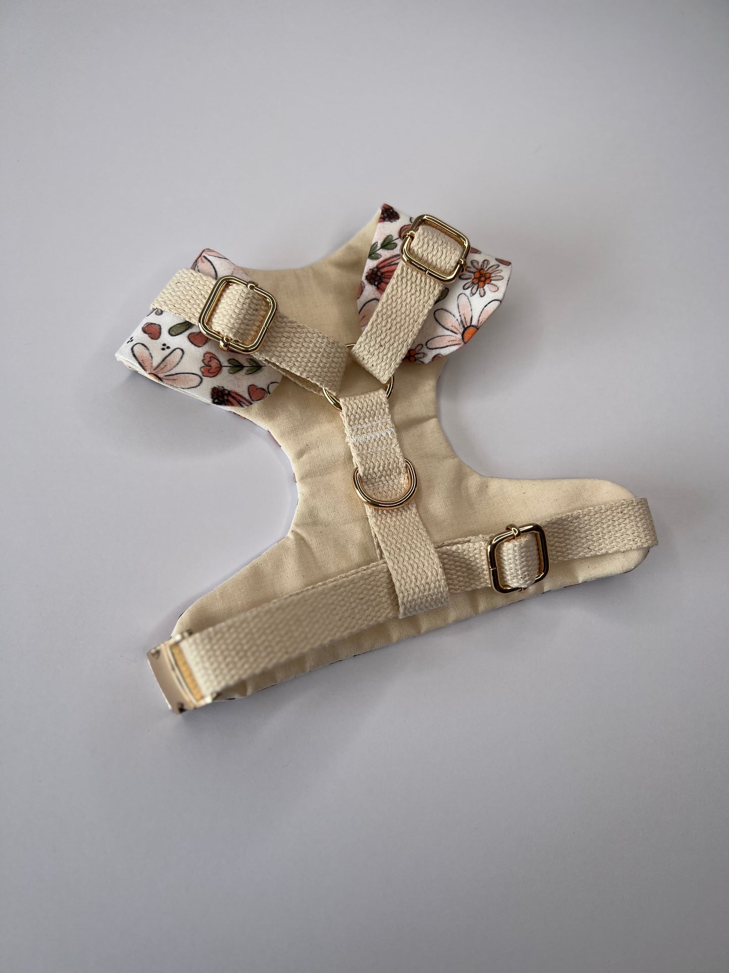 Amora Harness
