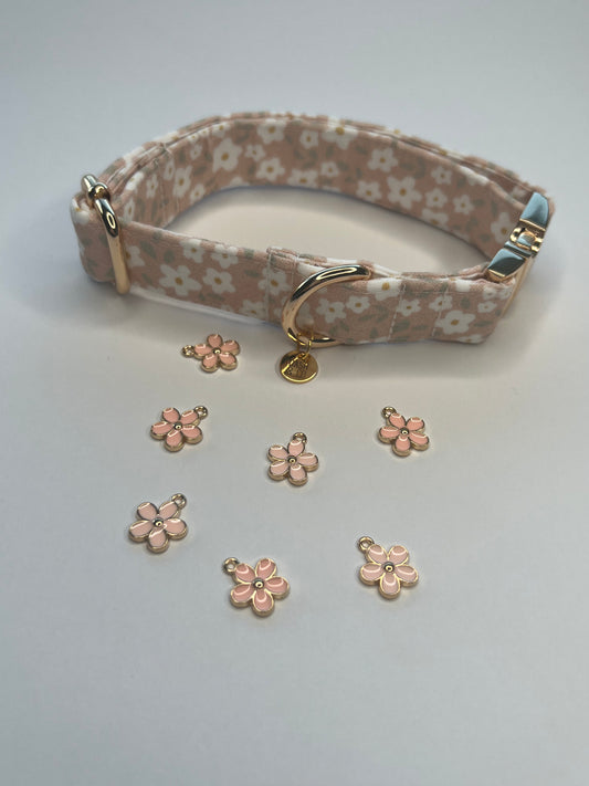 Pink Daisy Charm