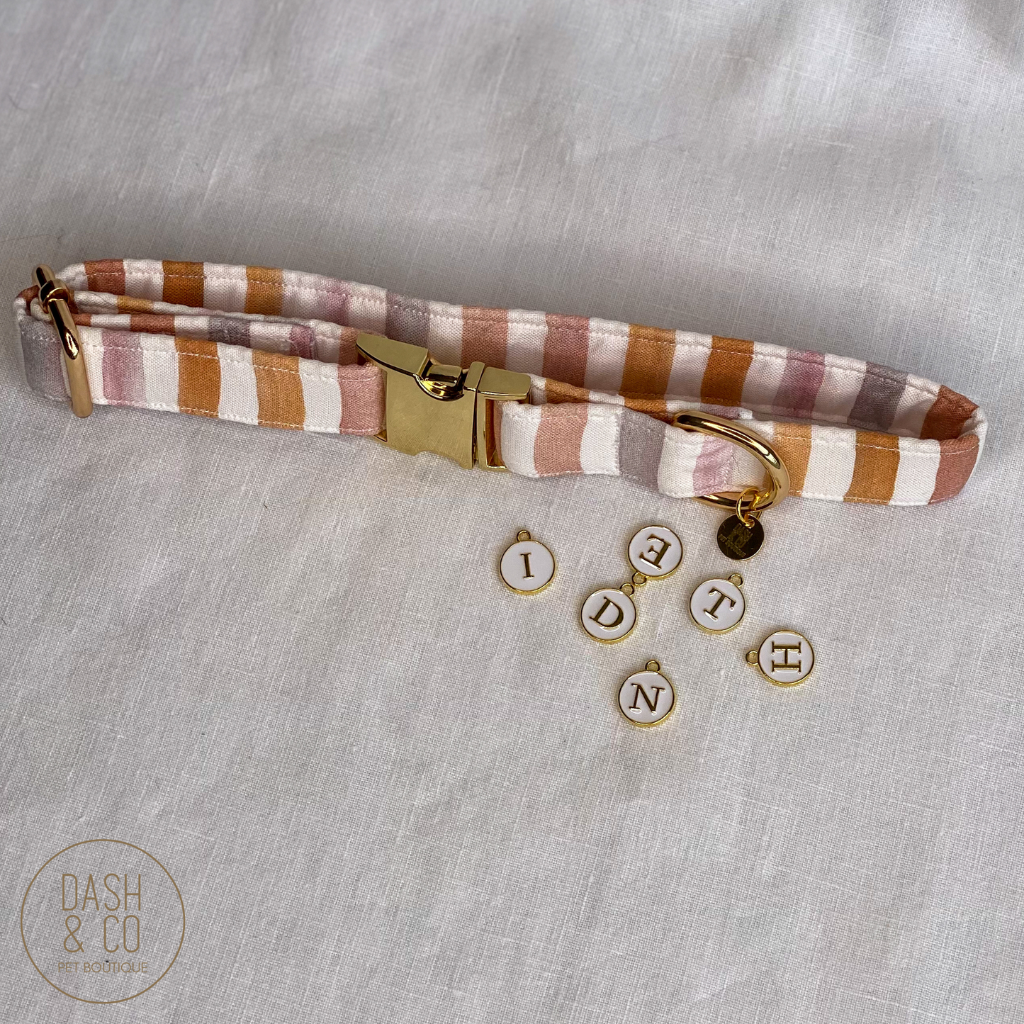White Letter Collar Charm