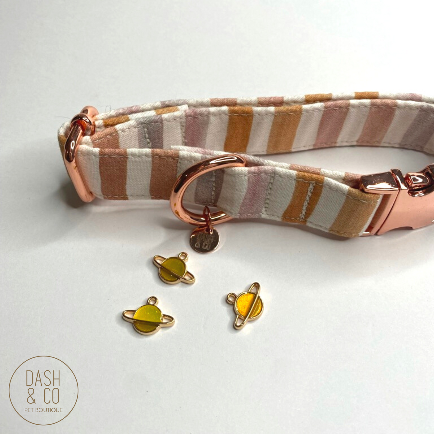 Golden Planet - Collar Charm